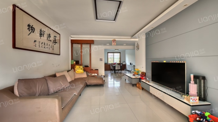 绿怡居西小高层二手房实景图