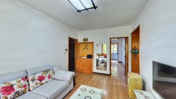 西航南苑小区二手房实景图