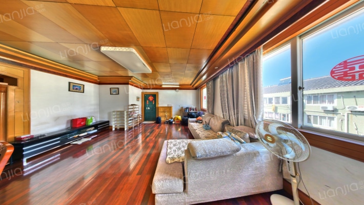 保昆新村二手房实景图