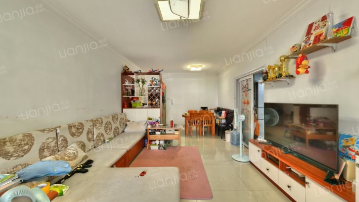 坚真花园二手房实景图