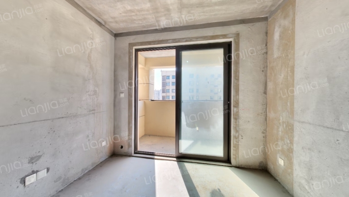 大丰佳苑西区B区二手房实景图