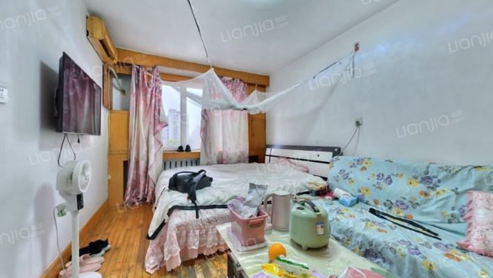 百合花园二手房实景图