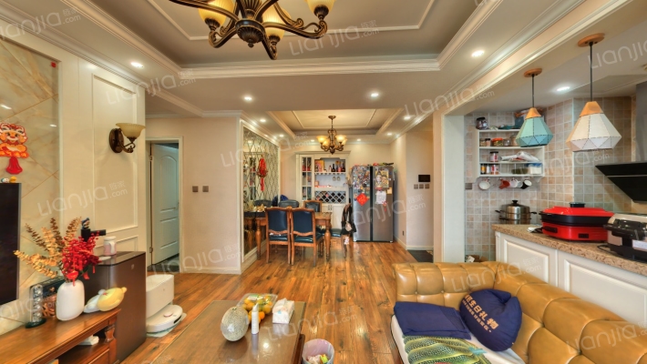 中加水岸二手房实景图