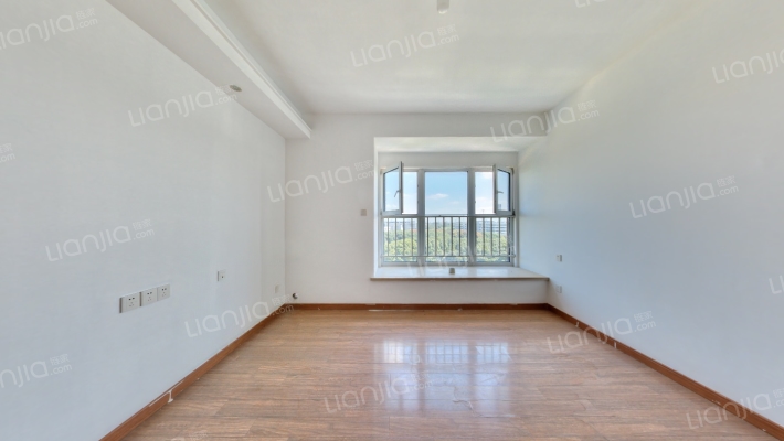 樾碧花园二手房实景图