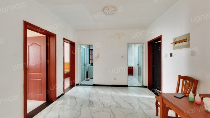 堰湖山庄西区二手房实景图