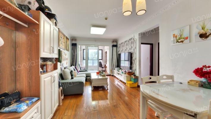 中铁城锦南汇二手房实景图