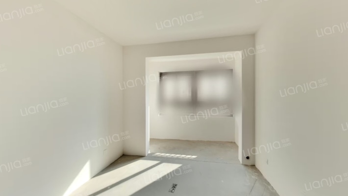 悦隆花苑二手房实景图