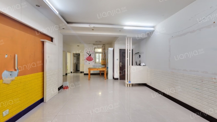 颐和家园二手房实景图