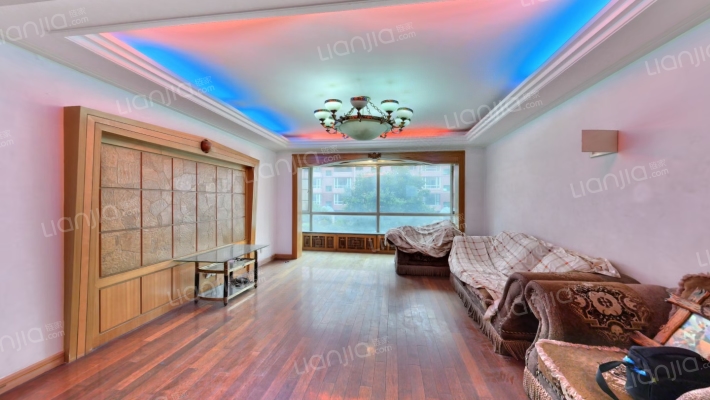 水岸雅居二手房实景图