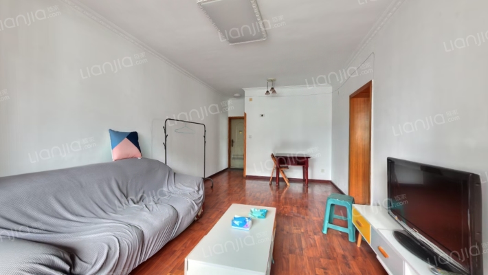 棕南西街1号二手房实景图