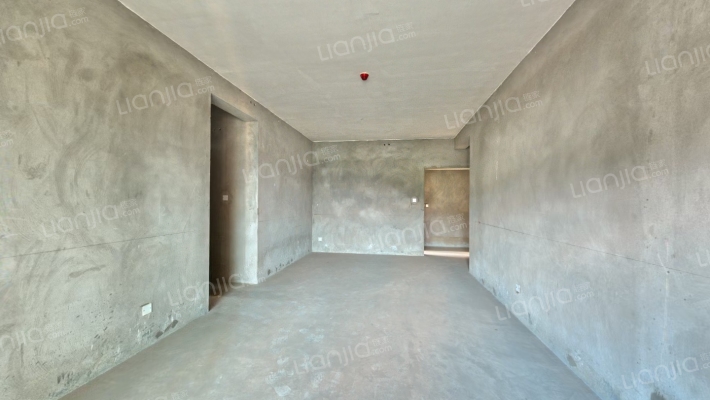 鲁能南渝星城二手房实景图