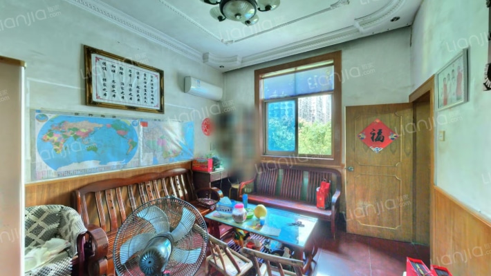 韭菜园路10号二手房实景图