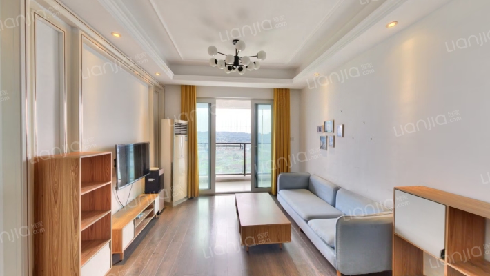 保利城四期中央郡二手房实景图