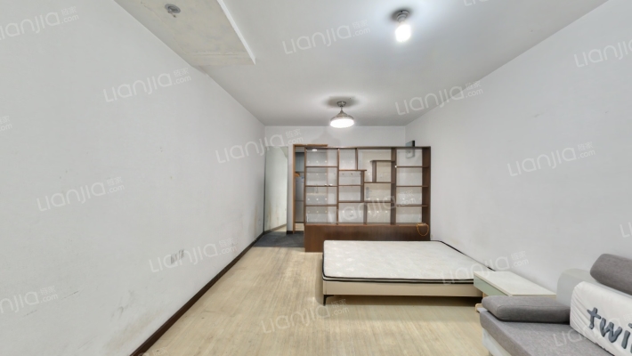 摩登部落二手房实景图