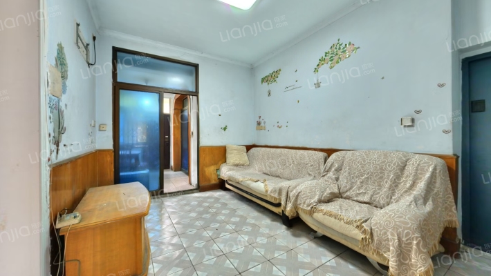 十二桥路39号二手房实景图