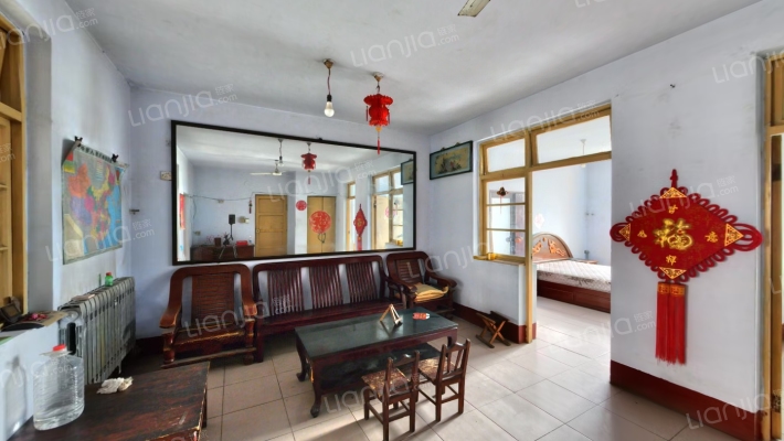 啤酒厂宿舍区二手房实景图