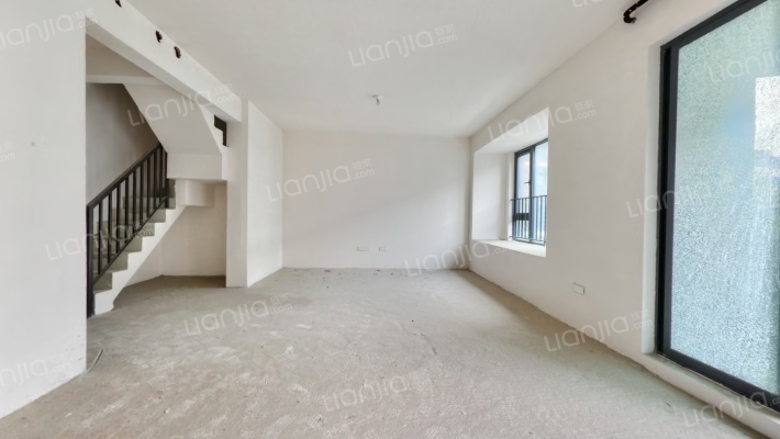 首创禧瑞光华二手房实景图