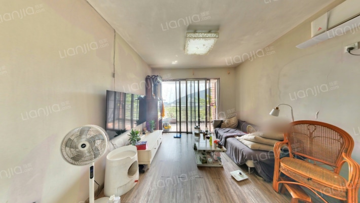 万科东海岸二期二手房实景图