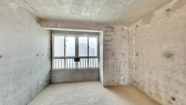 陕汽泾渭国际城二手房实景图