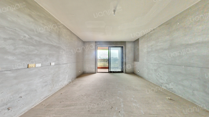 鲁能公馆一号院二手房实景图