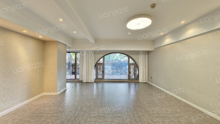 和乔丽晶一期二手房实景图