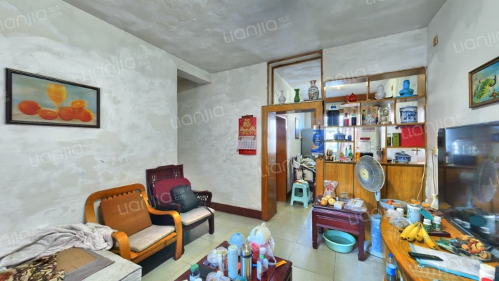 东路二小区二手房实景图