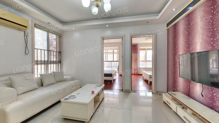 冠城大通蓝郡二手房实景图