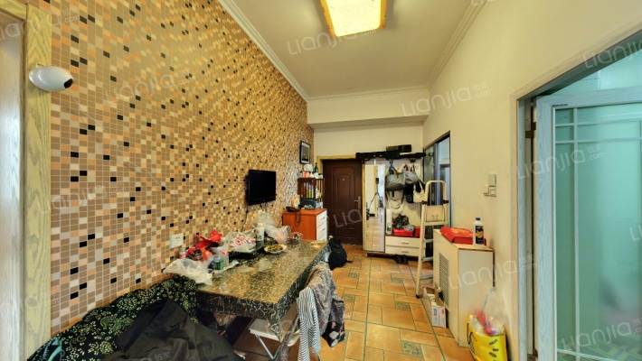 八角路小区二手房实景图