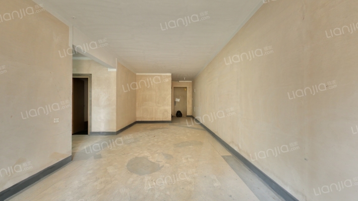 依云水岸二手房实景图