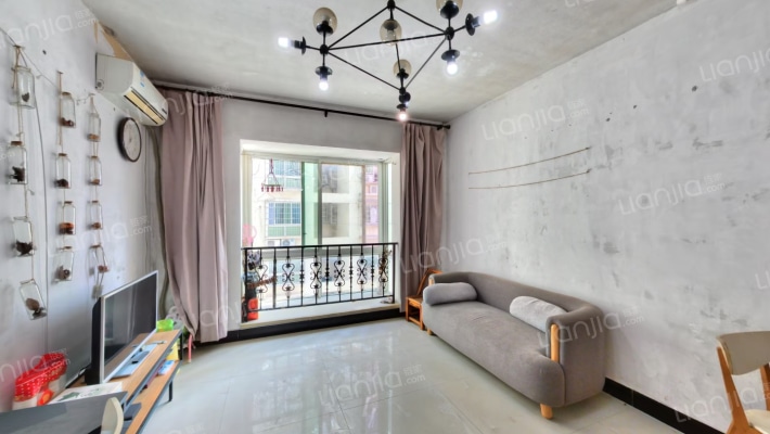 广泰家园二手房实景图