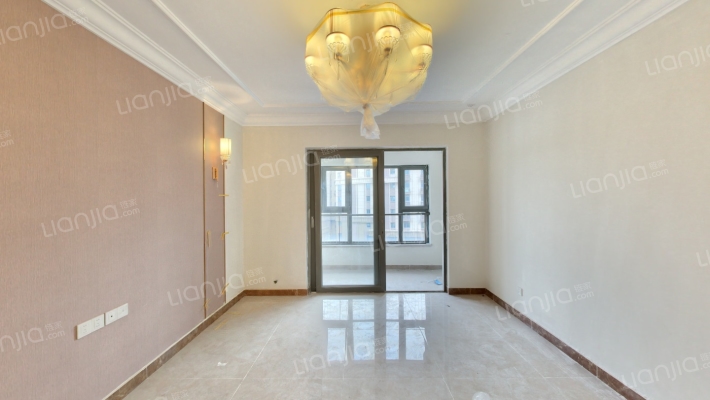 恒大文旅桃林苑东区二手房实景图