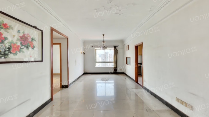 湖景华厦二手房实景图