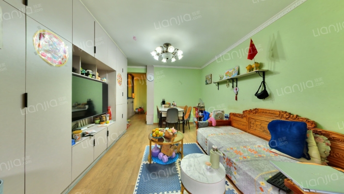 皇经花园B区二手房实景图