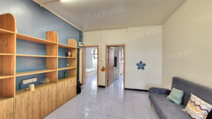 新园社区二手房实景图