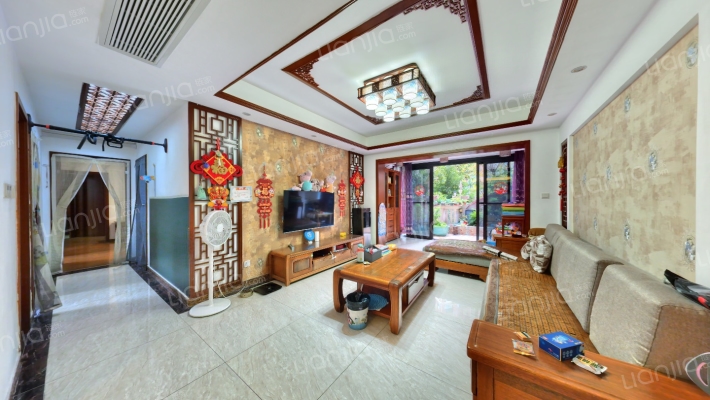 中德英伦世邦K区二手房实景图