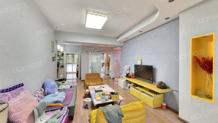 银海金岸二手房实景图