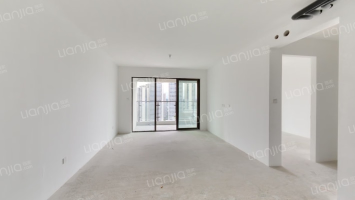 领地悦音阁二手房实景图