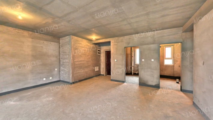 绿地骊山花城二期二手房实景图