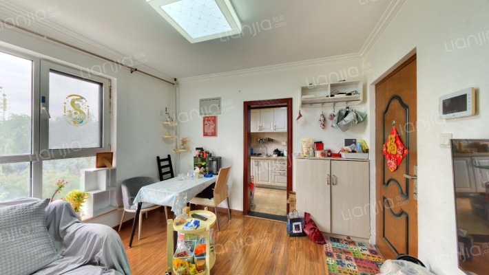 金隅翡丽爱公馆二手房实景图