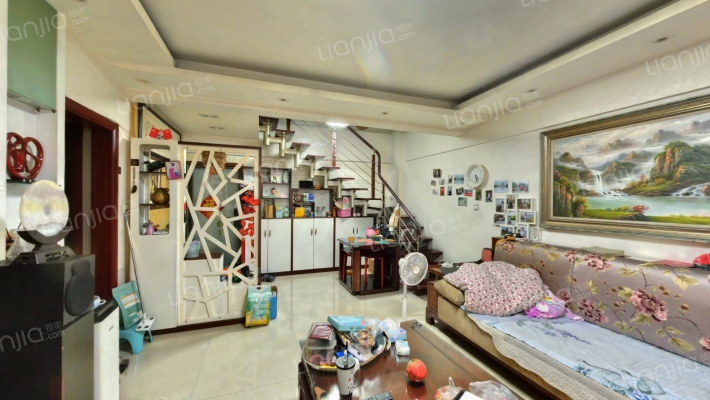 自由城二手房实景图