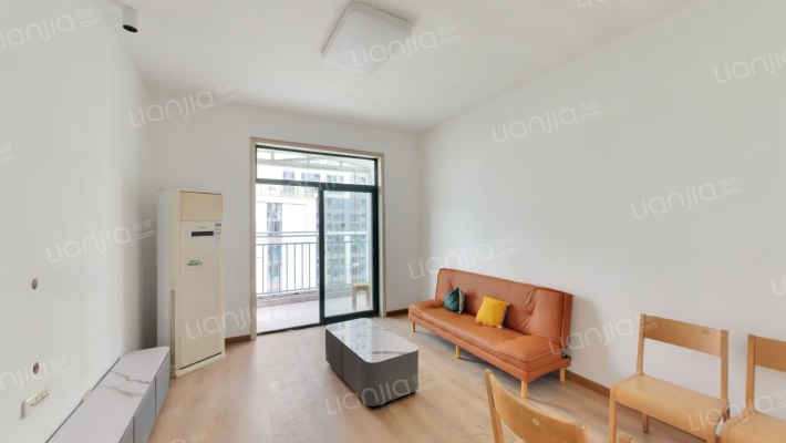 福地华庭二手房实景图