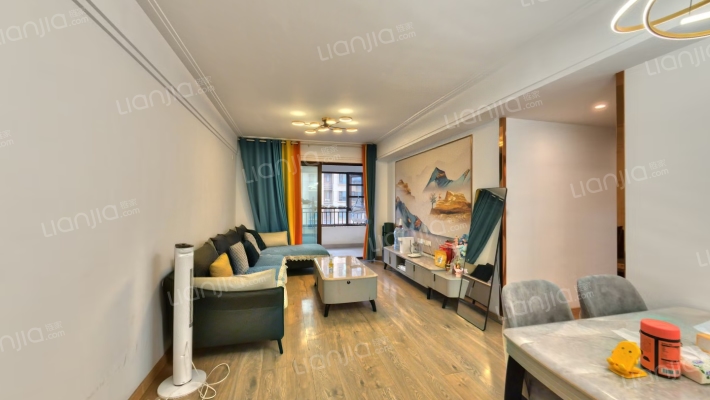 融信澜天二手房实景图