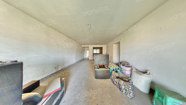 绿地翠谷四期勃朗廷二手房实景图