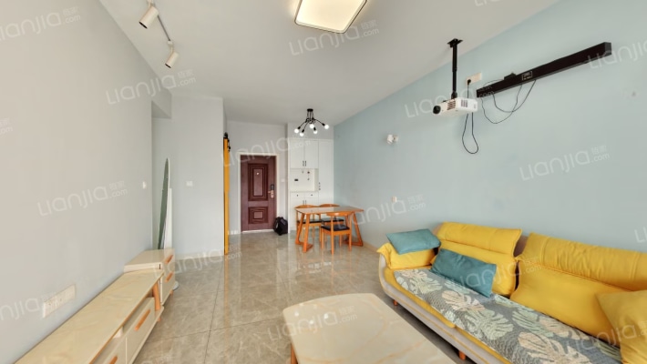 新华联梦想城二手房实景图