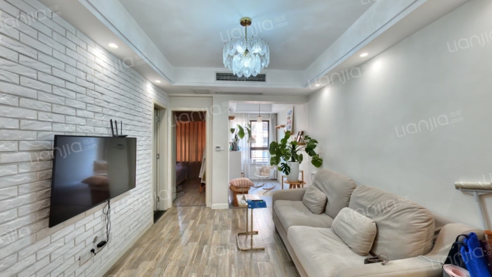 蓝光COCO时代三期二手房实景图