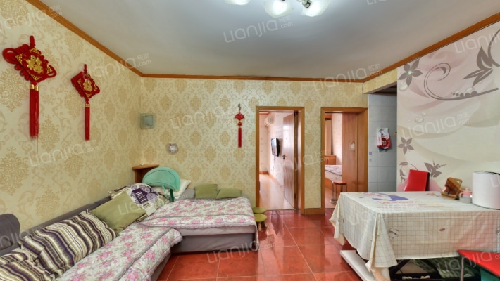 经纬城市花园小区二手房实景图