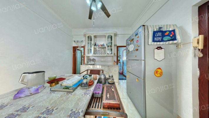 海滨城广场一期二手房实景图