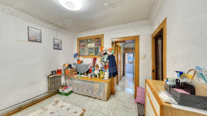 伞塔路体校家属院二手房实景图