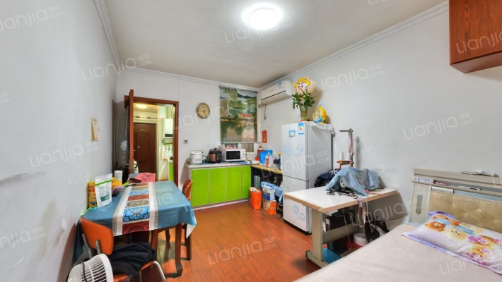 北极山村二手房实景图