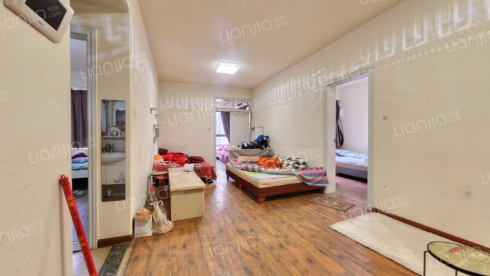 邦泰华府公馆二手房实景图